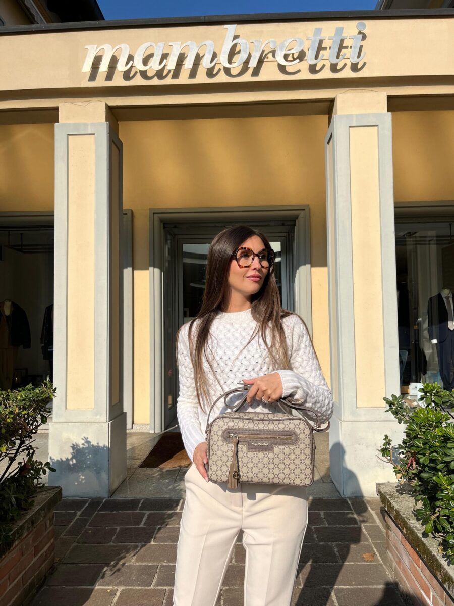 a5fb6ffb-6138-431f-b8bd-5af27c72633b