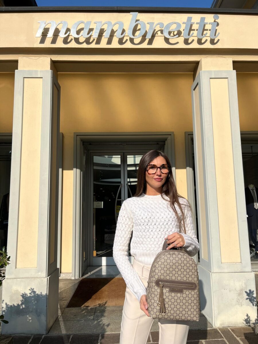 b099e6c8-d1c5-4079-ae8e-d90576f10883